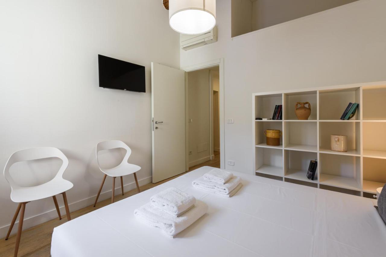 Novella Contemporary Apartment By Mmega Florença Exterior foto